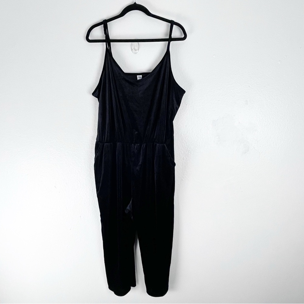OLD NAVY Black Velvet Velour Spaghetti Straps Side Pockets Jumpsuit Size XL Boho